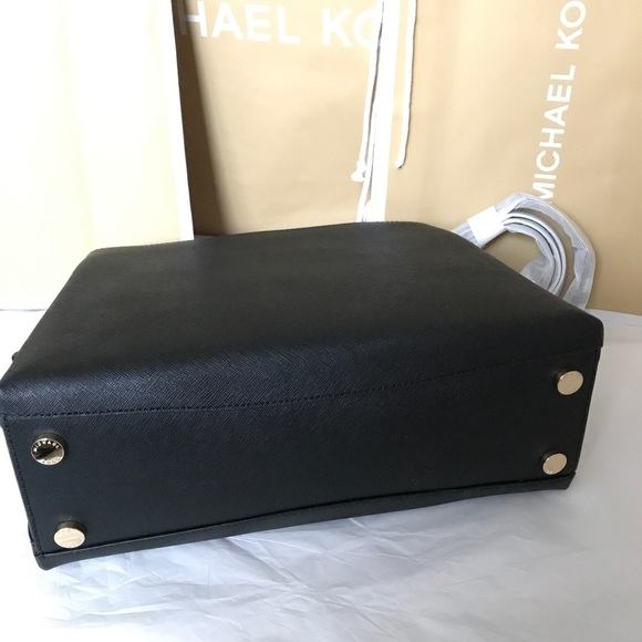 💦🌻mk Satchel 🌻crossbody/Sofia bag/black - Picture 4 of 8